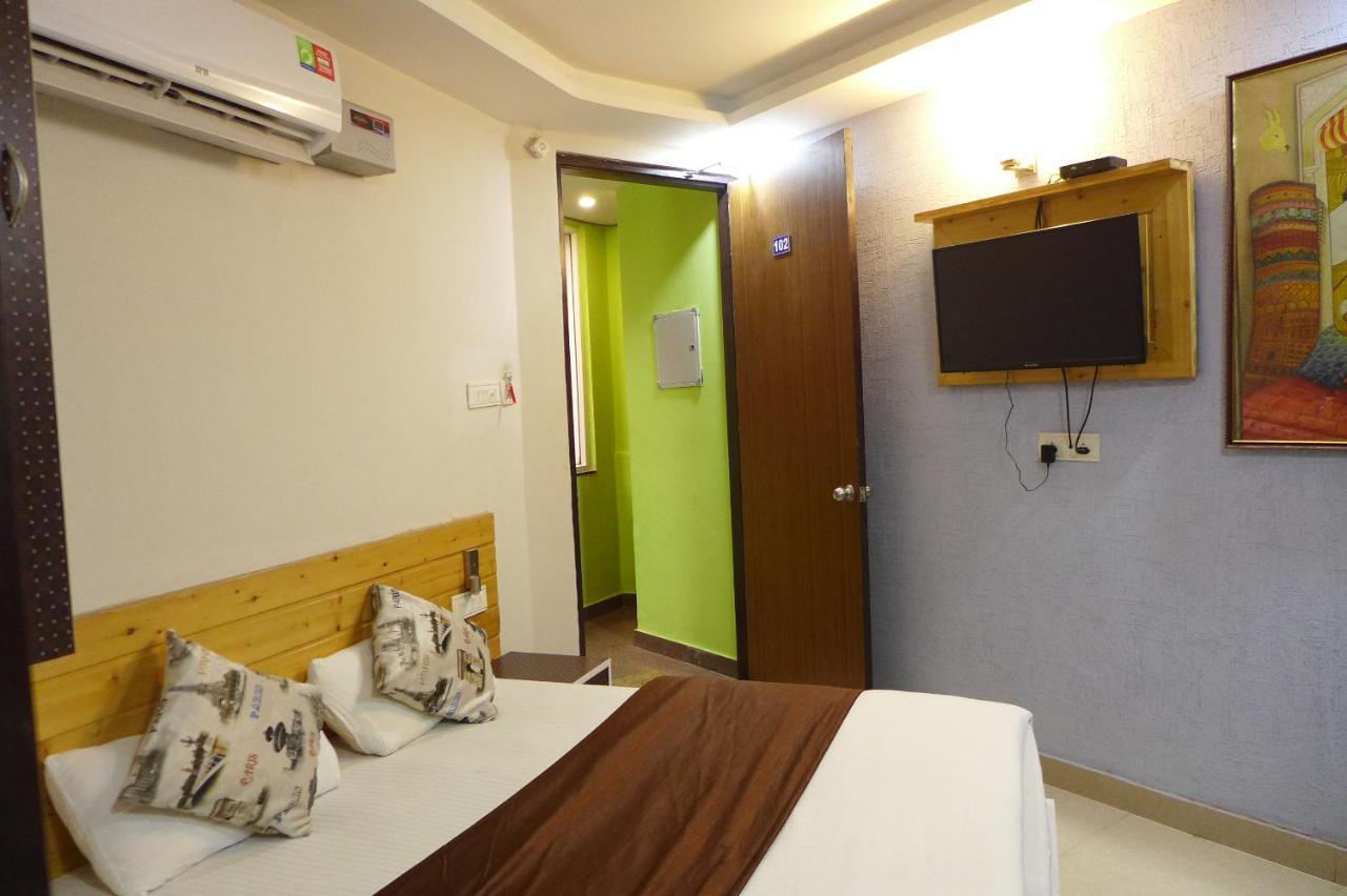 Hotel Cosy Nook Rishikesh Bagian luar foto