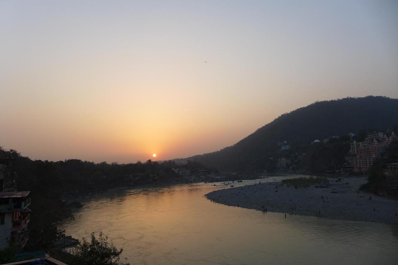 Hotel Cosy Nook Rishikesh Bagian luar foto