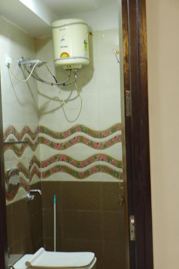 Hotel Cosy Nook Rishikesh Bagian luar foto