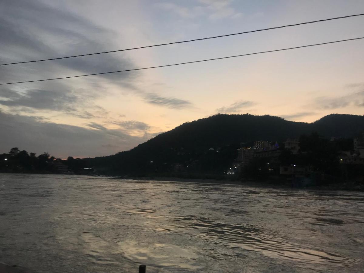Hotel Cosy Nook Rishikesh Bagian luar foto